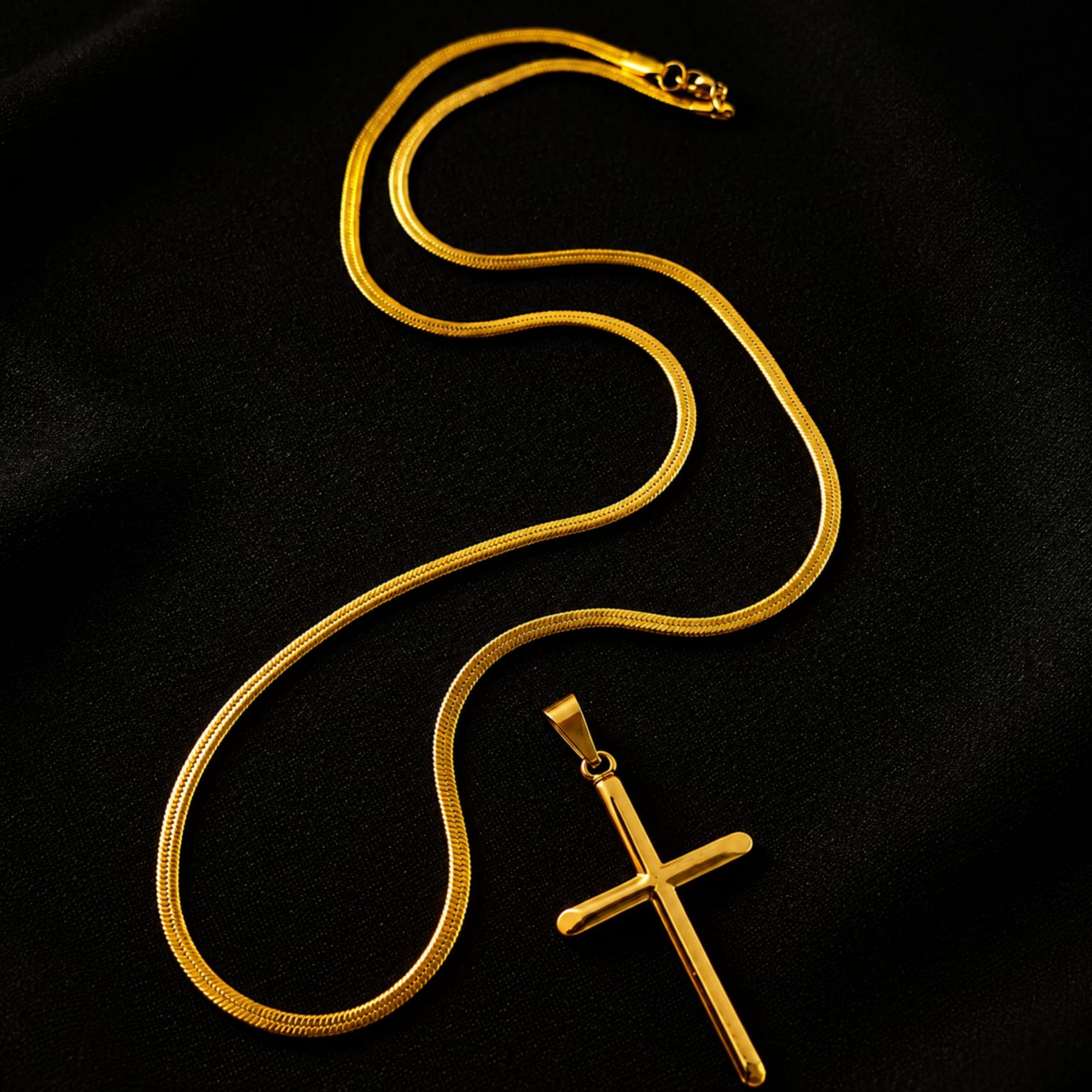 CADENA SNAKE COBRA + DIJE CRUZ LISA